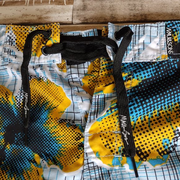 Maui And Sons Board Shorts Mens Size 34 Multicolor Floral Beach Swim Trunks - Picture 8 of 12